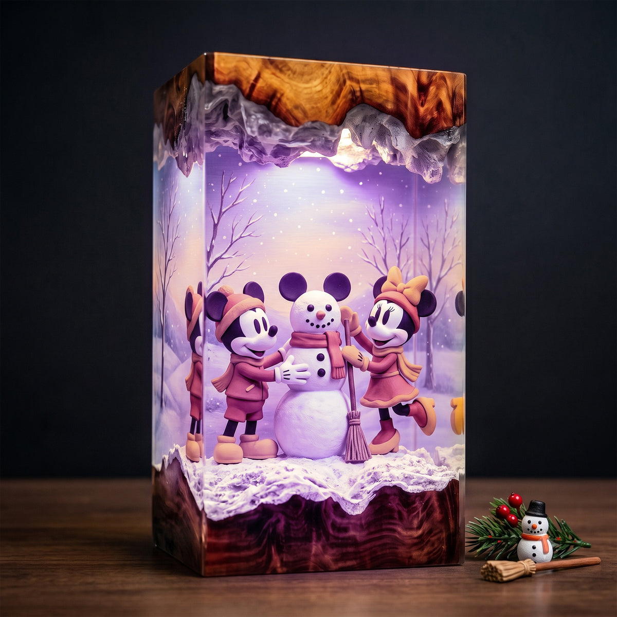 Mickey & Minnie Mouse Building a Snowman Christmas Wood Resin Lamp