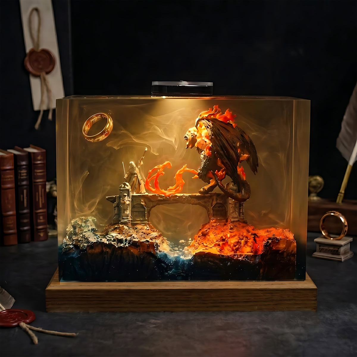 Gandalf Balrog Battle Resin Lamp – LOTR Moria Fantasy Diorama Desk Light
